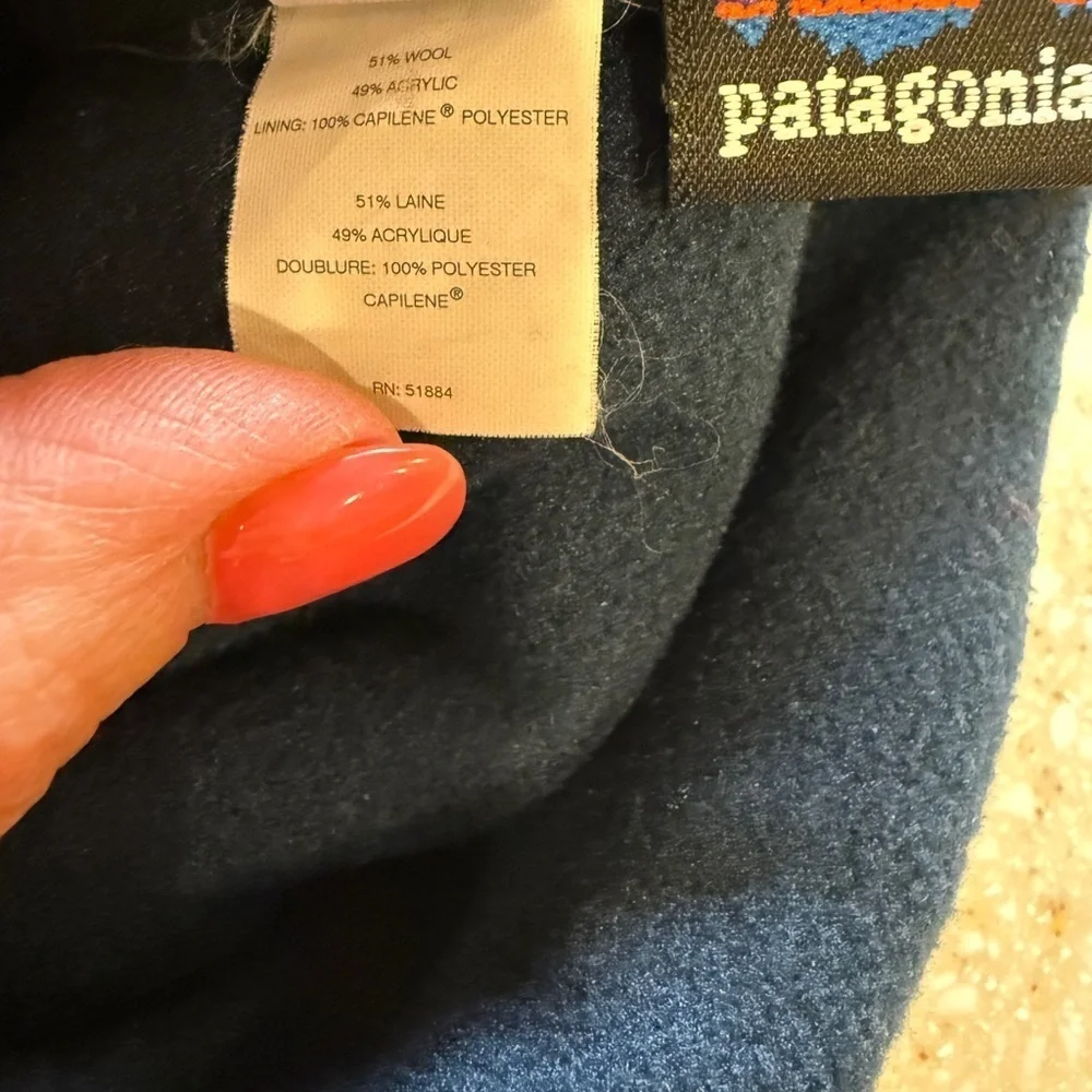Vintage 90’s Patagonia Red and Blue Knit Hat with Pom-Pom